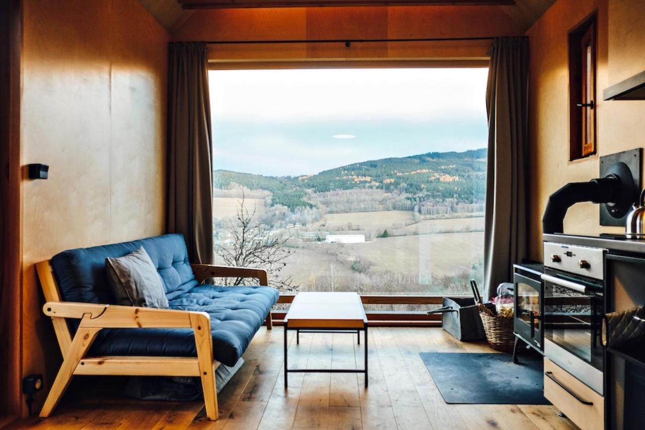 Tri Domky - Tiny Houses Depoltice Bagian luar foto