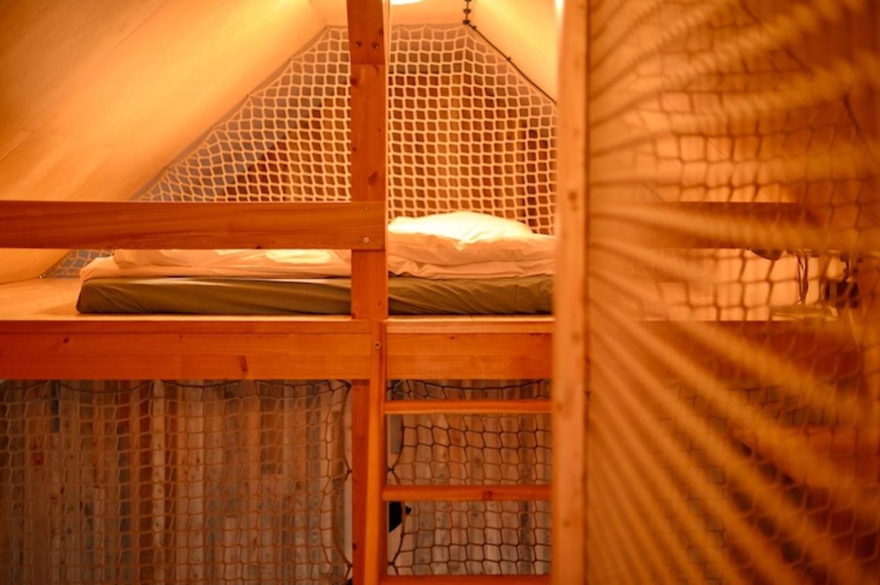 Tri Domky - Tiny Houses Depoltice Bagian luar foto