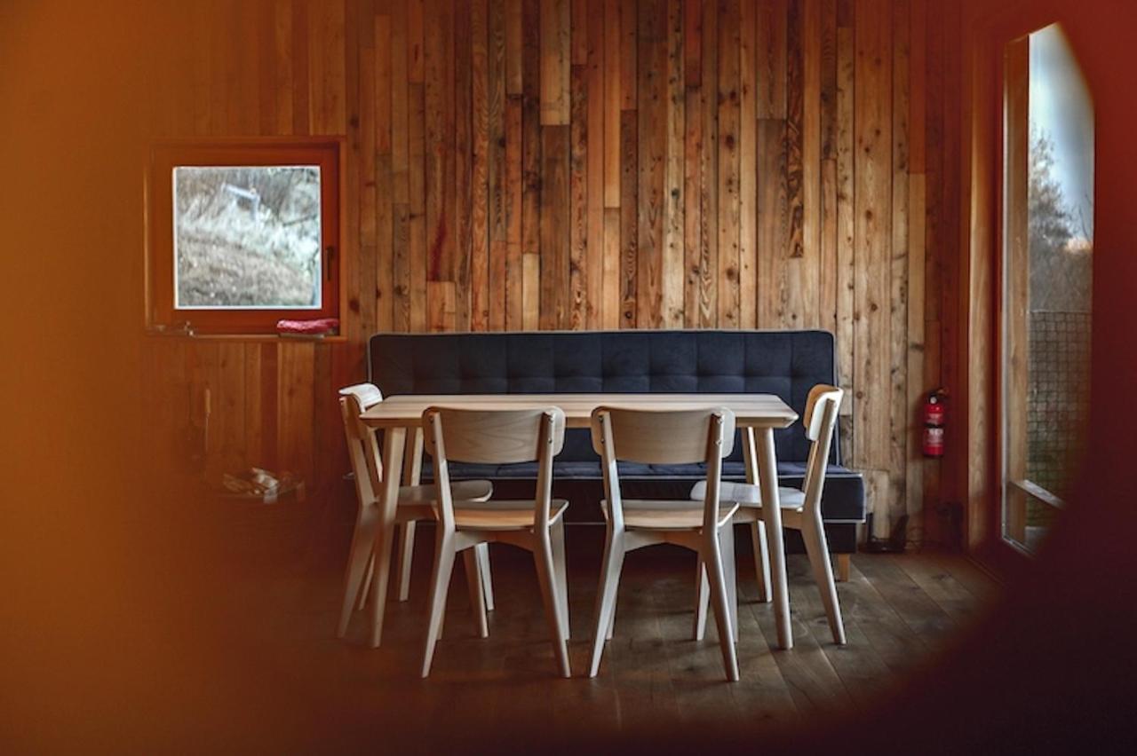 Tri Domky - Tiny Houses Depoltice Bagian luar foto