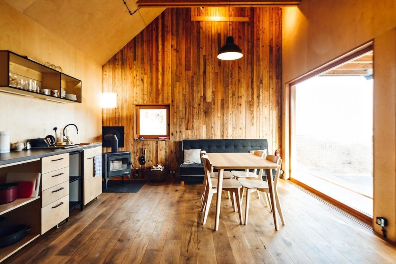 Tri Domky - Tiny Houses Depoltice Bagian luar foto